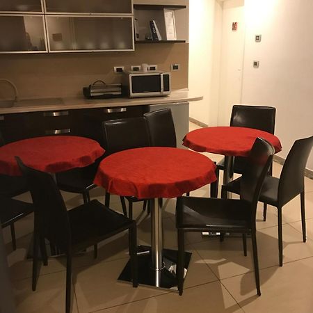 Magloinnfiera Болоня Екстериор снимка